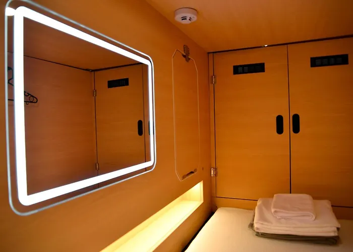 Kapselhotel Ownly Capsule *