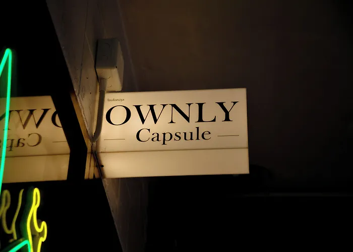 Ownly Capsule Kapselhotel *